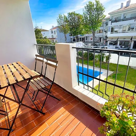 Apartamento Luminoso Com Piscina E Estacionamento Em Albufeira No Algarve * Albufeira
